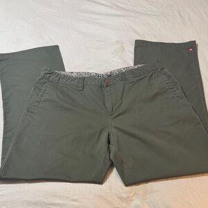 Quicksilver- Men's Green Chino Pants